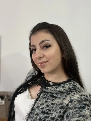 Mititelu Gina M.U.A & Eyelash Extensions