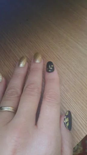 Salon Manichiura Unghie Mania