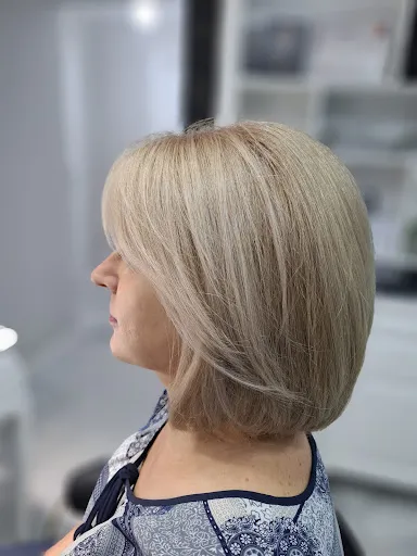 SALON DEL ALMA by Alina Botoșani