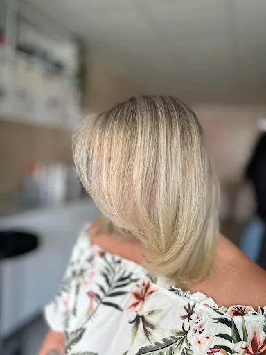 Salon Rebelle Botosani