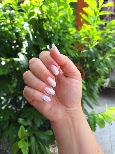Vis-A-Vis Beauty Nails