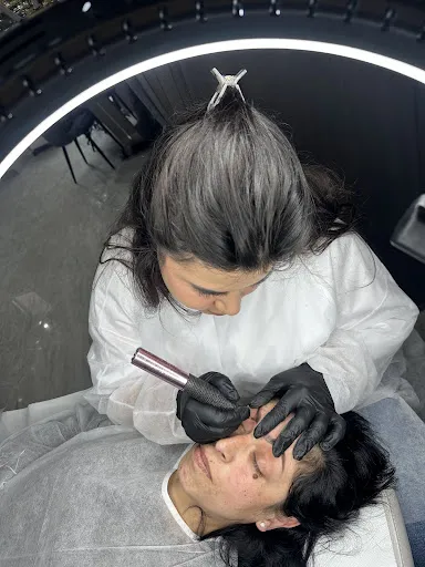 Helena Beauty Expert