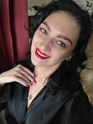 Gabriela Barbu Salon