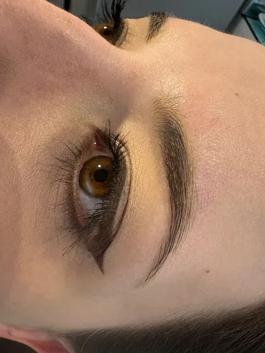 Atelier Petitenget Micropigmentare Sprancene by Adele