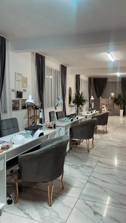 Adriana Oprea Nails Academy