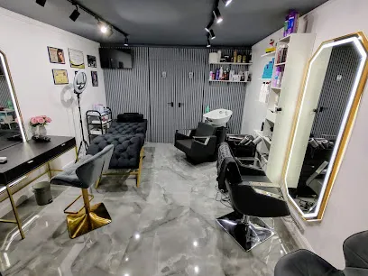 Ale Beauty Studio 64