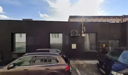 Manichiură Ariana Nails