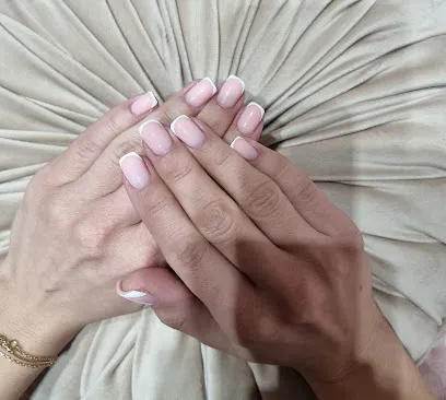 Gloss Nail Bar ParkLake