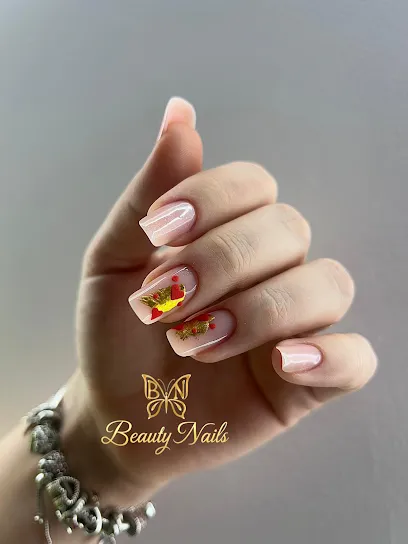 Salon Beauty Nails Iasi manichiura si pedichiura