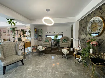 NOVA ACADEMY | Manichiura | Pedichiura | Cursuri acreditate