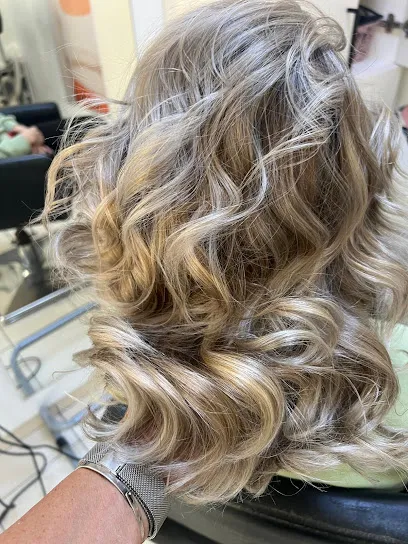 Vogue - Beauty Salon