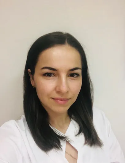 Medic Dermatolog dr. Cernei Maria